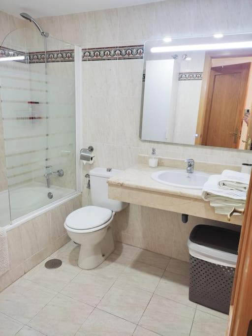 Apartamento Renovado En El Centro De Benalmádena Eksteriør bilde
